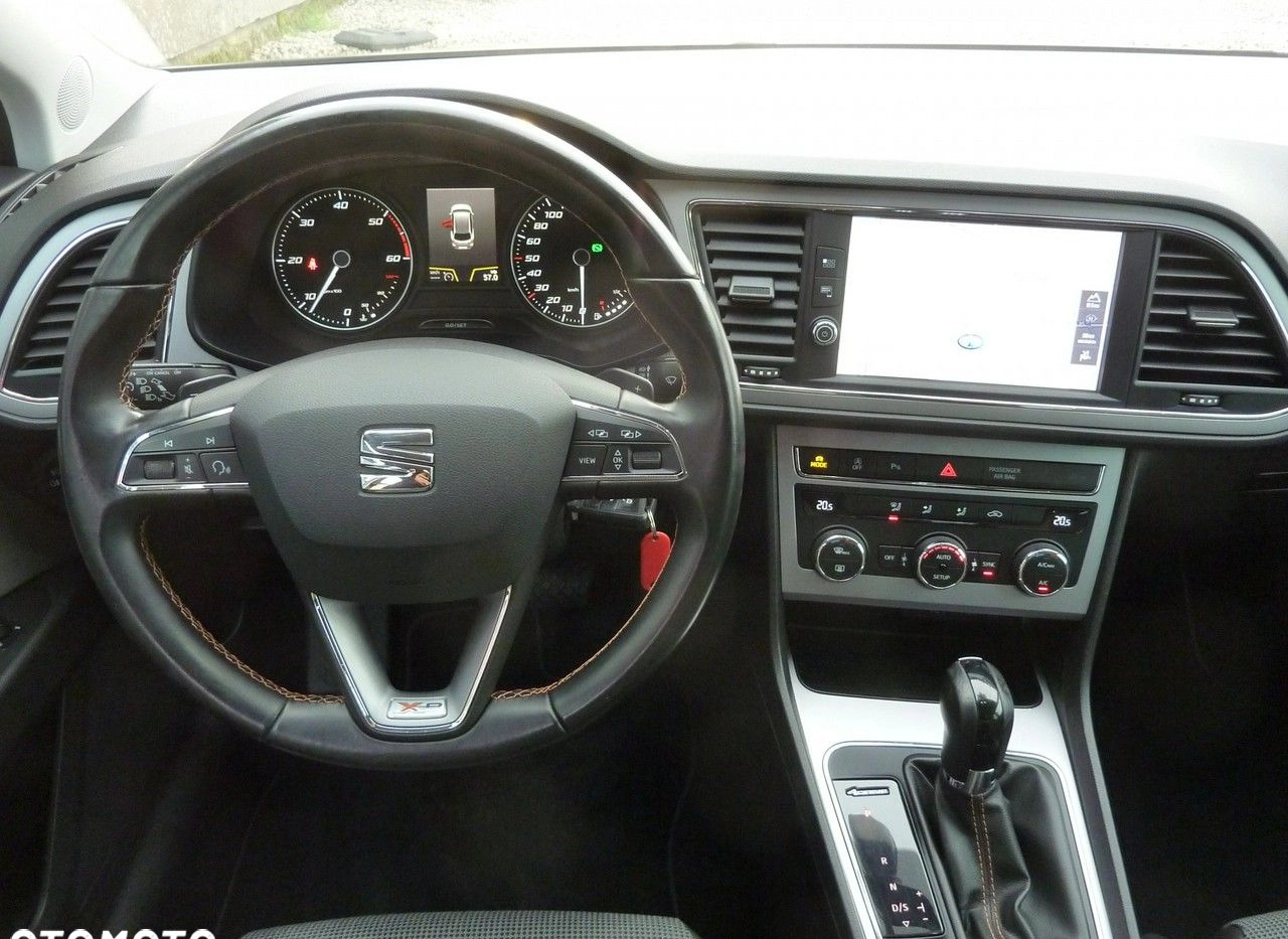 Seat Leon cena 79900 przebieg: 140300, rok produkcji 2018 z Tolkmicko małe 781